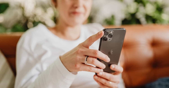 Using the phone for social media